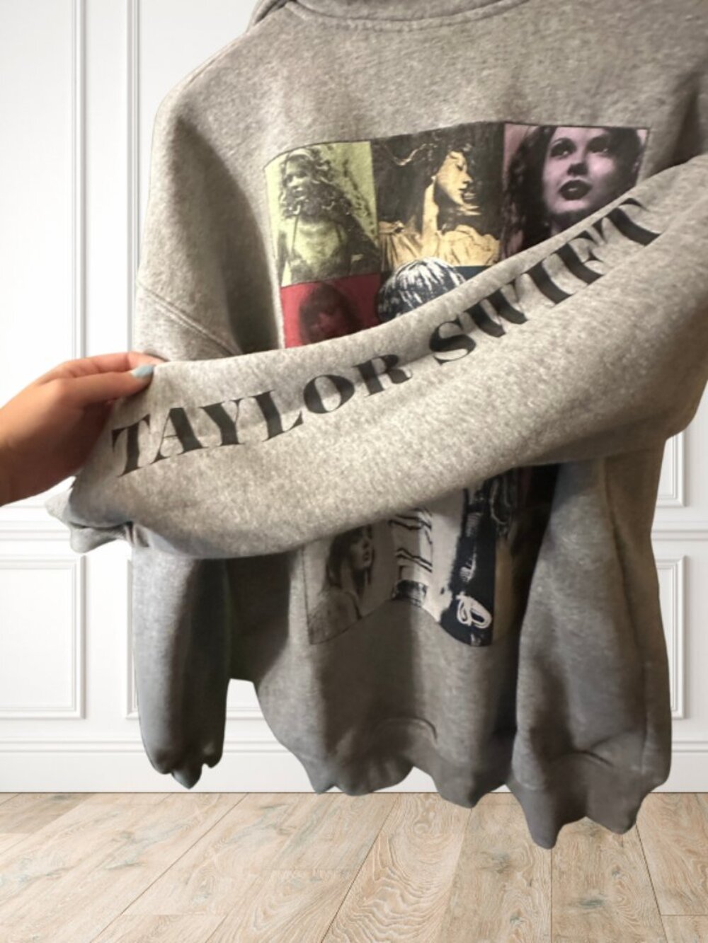 Taylor Swift Eras Tour Oversized Quarter Zip Sweatshirt Gray XS Official Merch - Picture 4 of 5